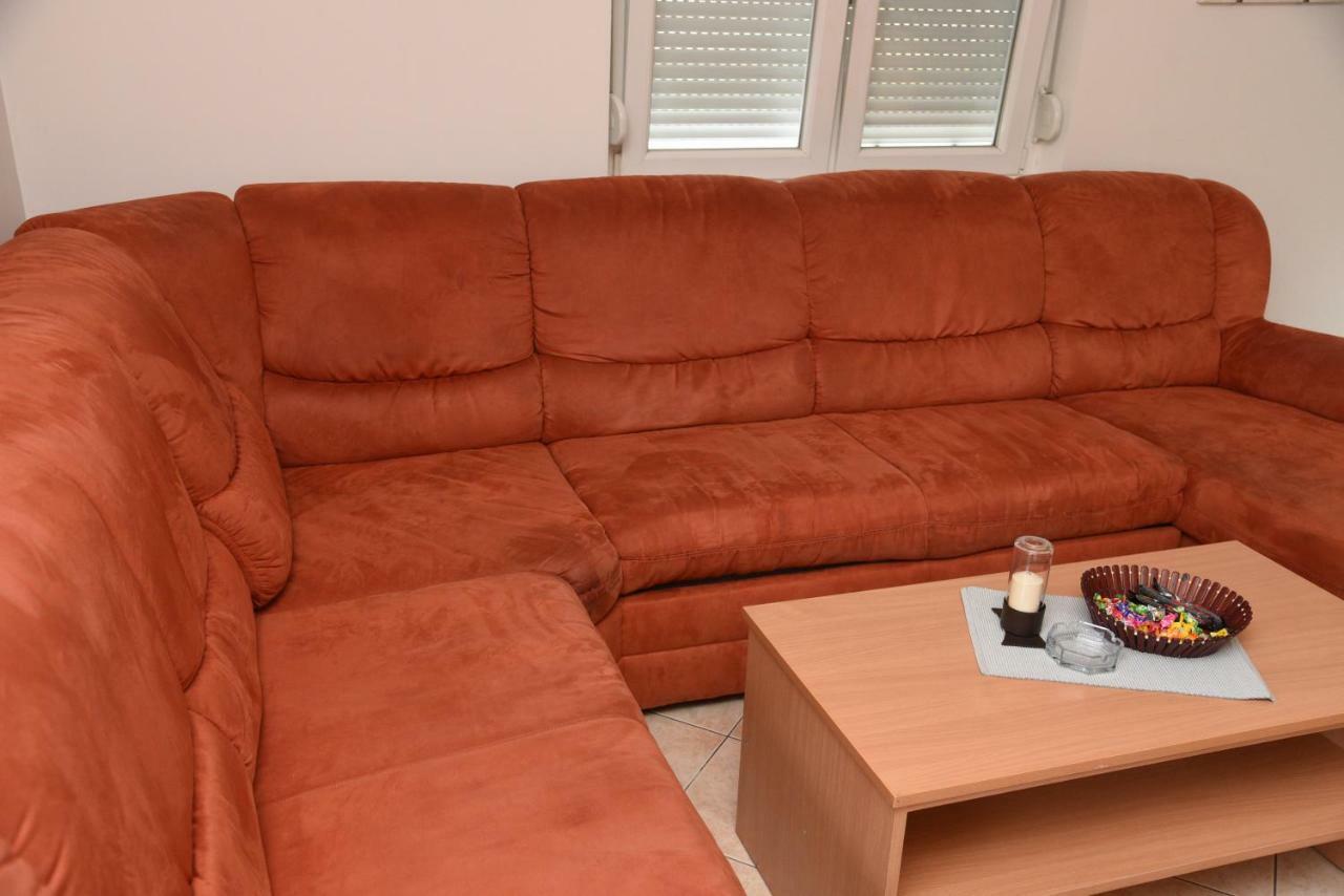 Apartmani - Vila Kovilje Banja Koviljača 外观 照片